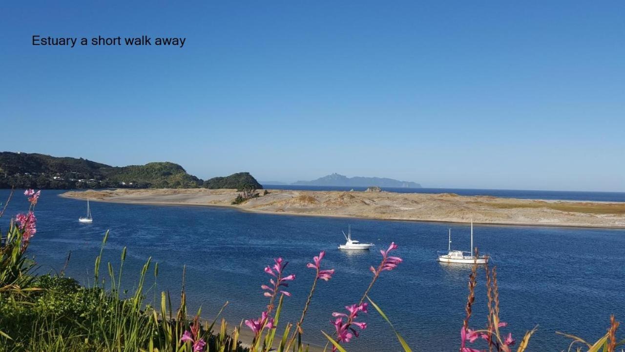 Cosy Mangawhai House ภายนอก รูปภาพ